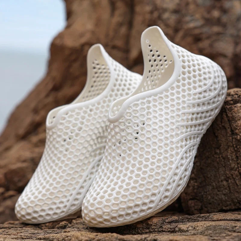 Breathable Lightweight 3D Hole Sandals For Casual Outdoor Beachwear