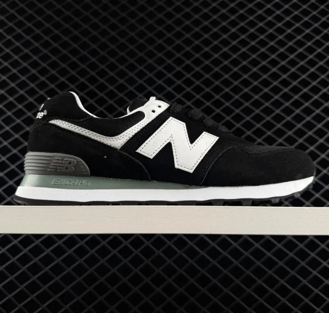 Retro 574 Thick Sole Casual Sneakers For Men And Women