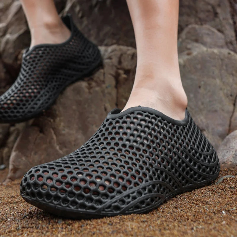 Breathable Lightweight 3D Hole Sandals For Casual Outdoor Beachwear