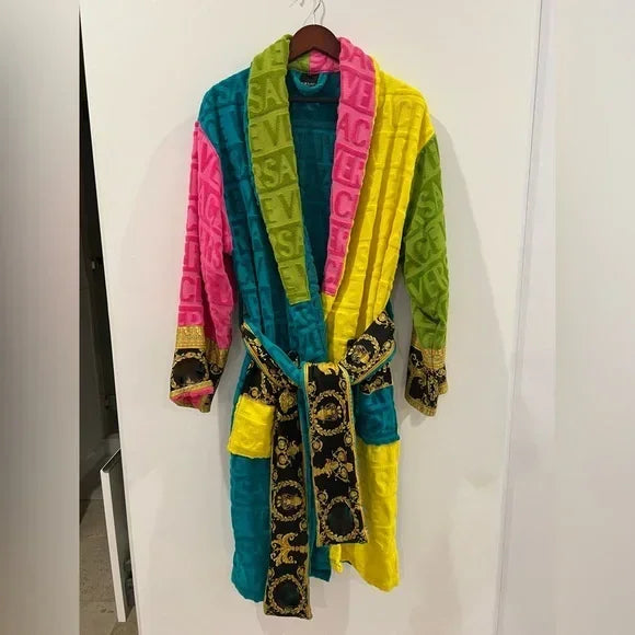 Luxury Plush Unisex Bathrobe With Sash Pockets Ultra Soft Comfort