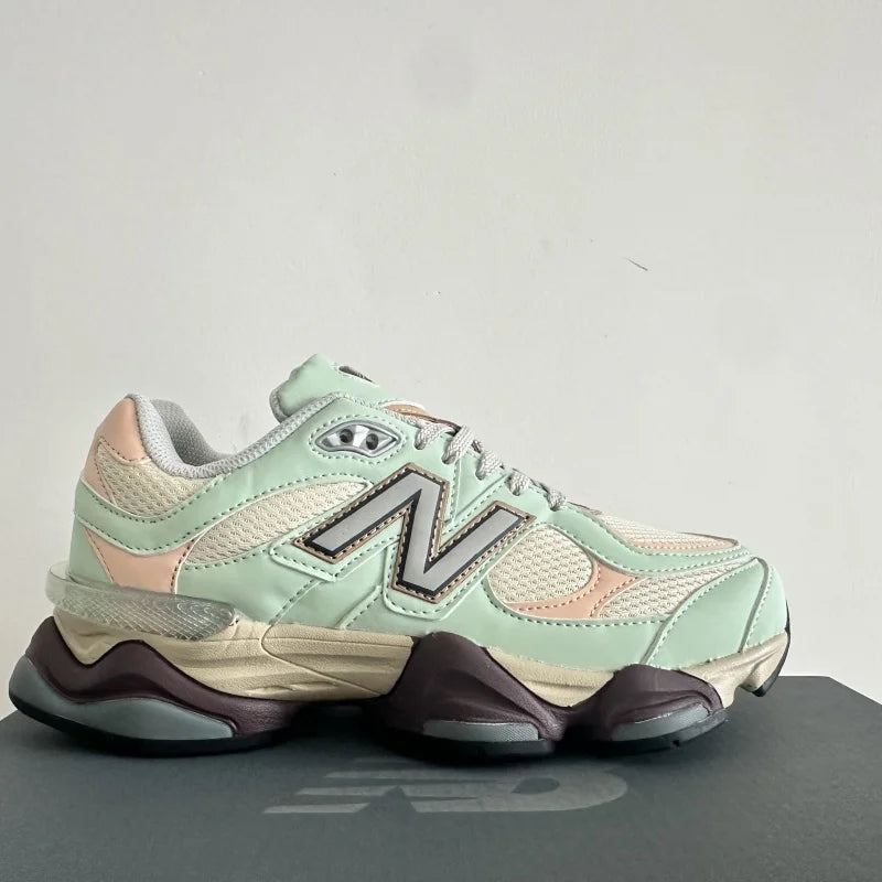 Reflective Unisex Running Shoes Lightweight Shockproof Sneakers