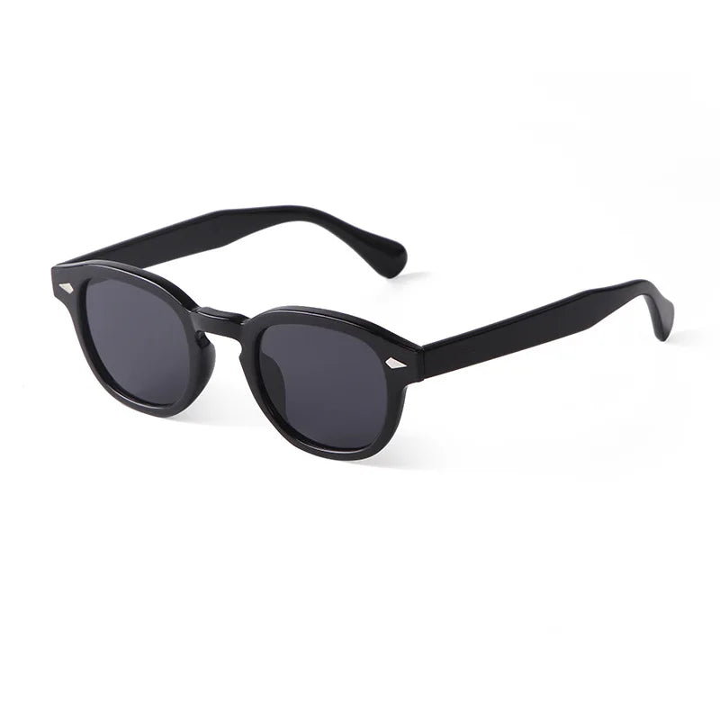 RPXBGUCKARHG Vintage Shell Round Sunglasses Unisex UV400 Rivet Design