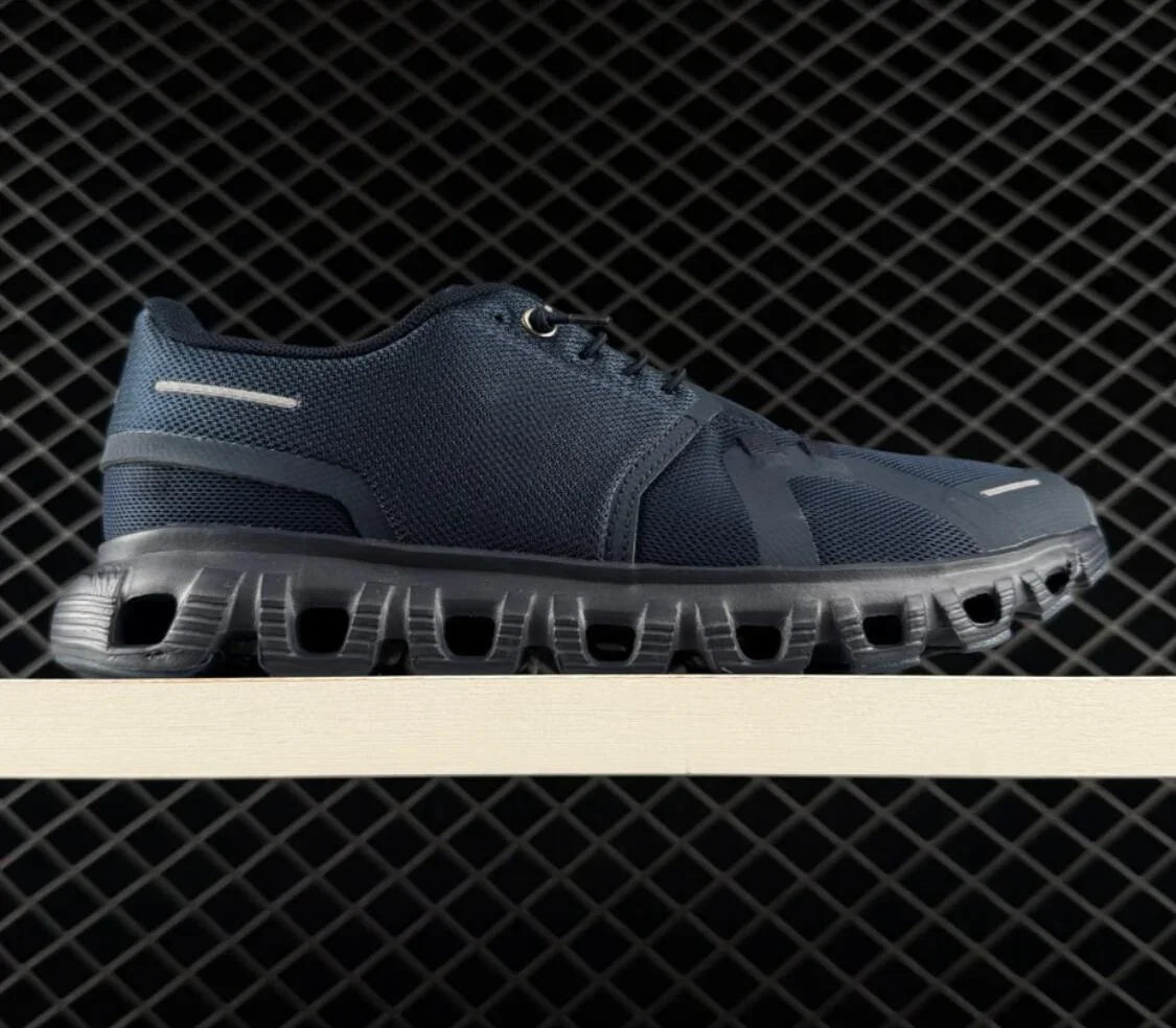 Cloudrift Slip Resistant Outdoor Walking Sneakers Unisex
