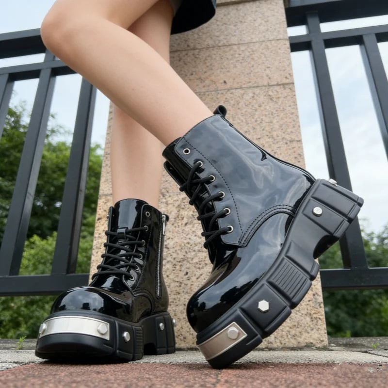Men's Metal Decor Motorcycle Boots With Chunky Heel