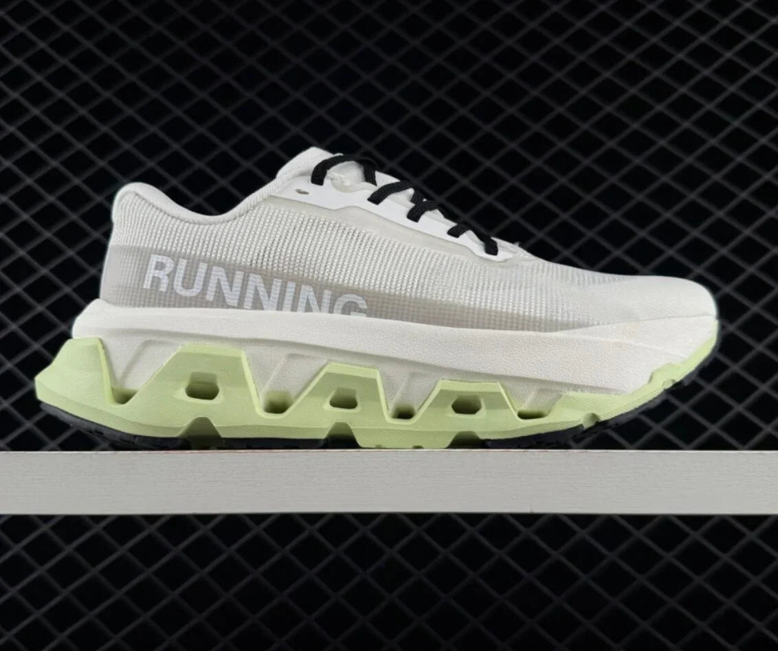 Unisex Lightweight Running Shoes For Men And Women Comfortable Fit